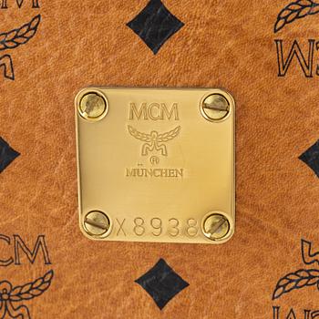 MCM, Weekendbag.