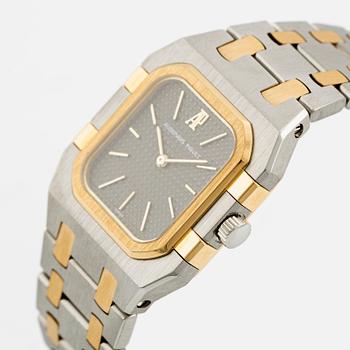 Audemars Piguet, Royal Oak Square, wristwatch, 25 x 32 mm.