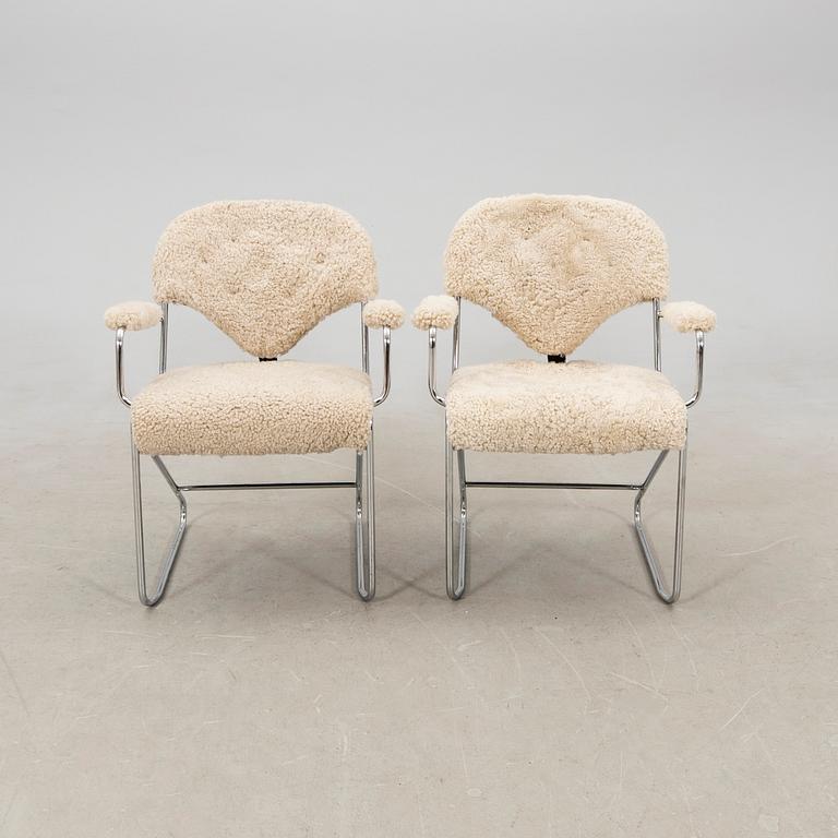 Sam Larsson, a pair of "Sam" chairs, Dux 1980s.