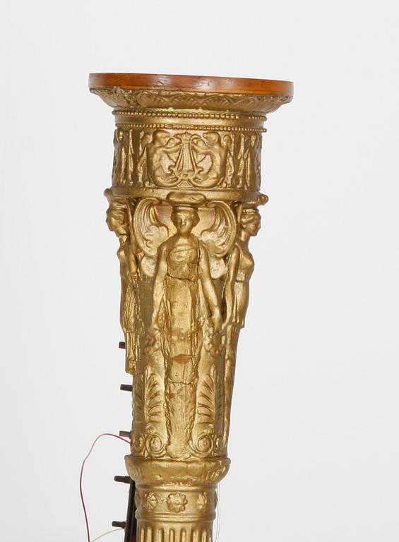 GOLVHARPA. 1800-talets första hälft.