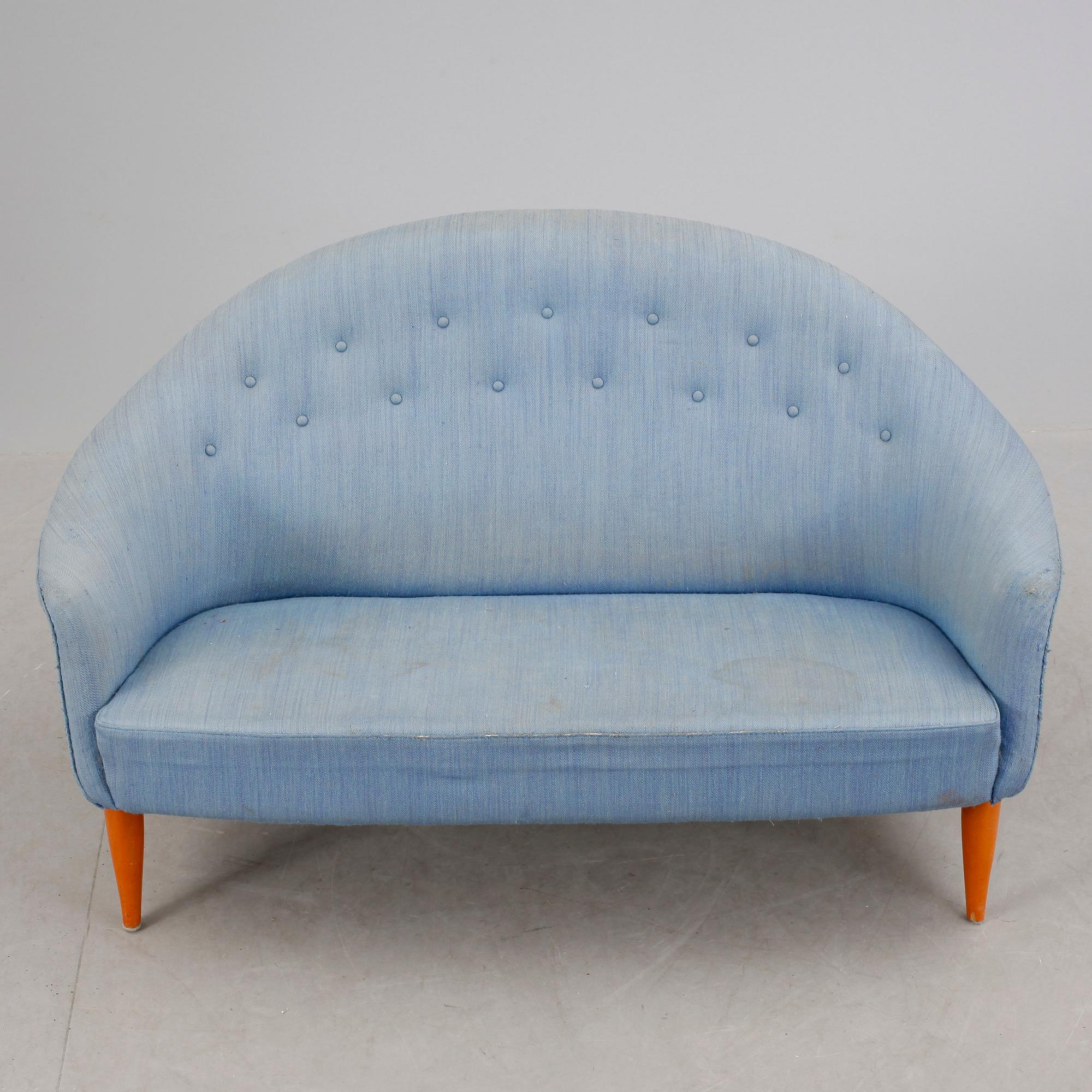 SOFFA, "Lilla Paradiset",  Kerstin Hörlin-Holmqvist. Nk:s verkstäder i Nyköping, formgiven 1958.