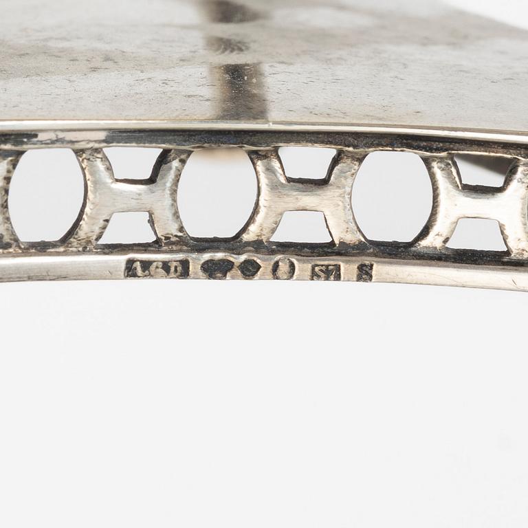 A silver sugar bowl, Dufva A G, Stockholm 1920.