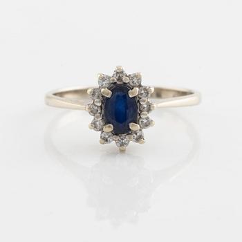 Ringar, 2 st, vitguld med små briljantslipade diamanter samt en med safir.