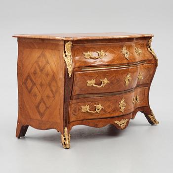Byrå, Stockholmsarbete 1700-talets andra hälft, Rokoko.