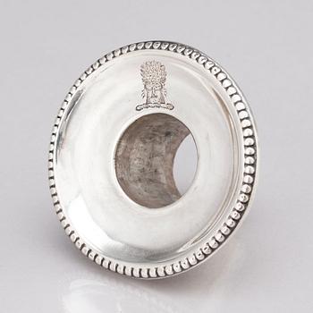Four English 18th century silver candlesticks, mark of Young, Greaves & Hoyland, Sheffield 1780.