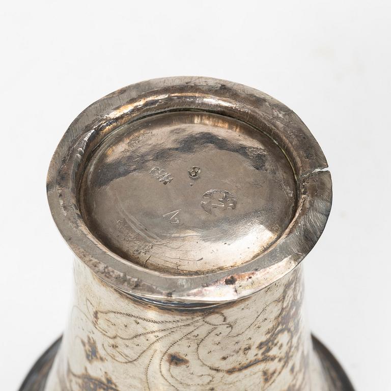 Five Swedish silver beakers, 18th/19th century.