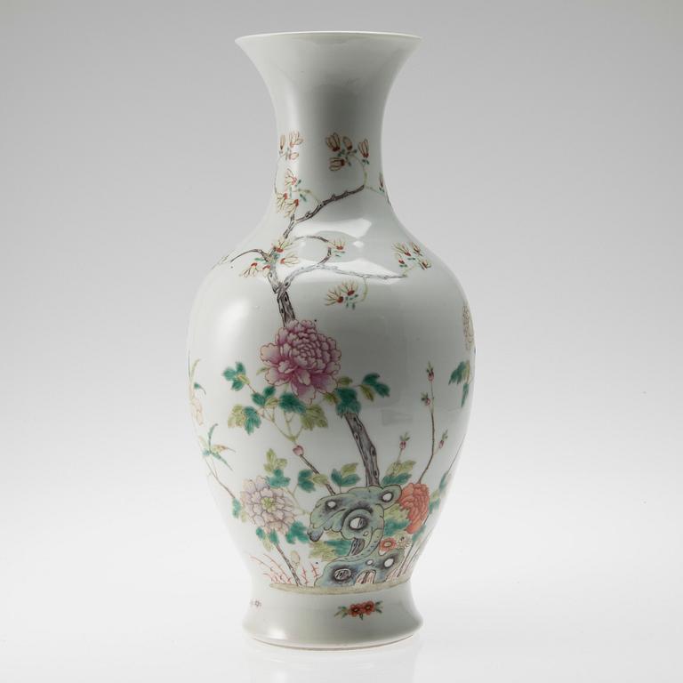 VAS, porslin, Kina 1800-talets slut.