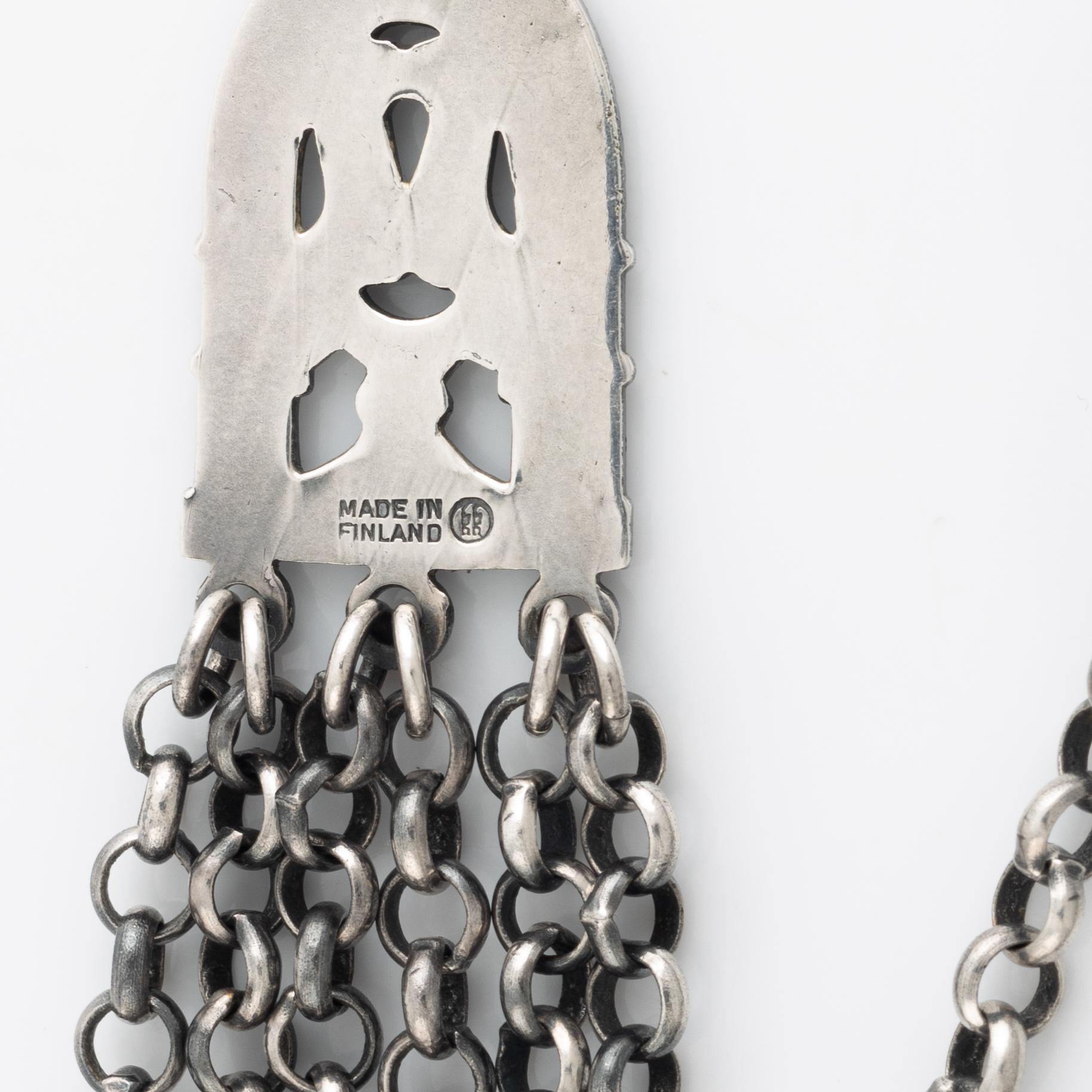 Kalevala Koru, collier "Paradis", and a pair of earrings, "Hannunvaakuna", silver, Finland,