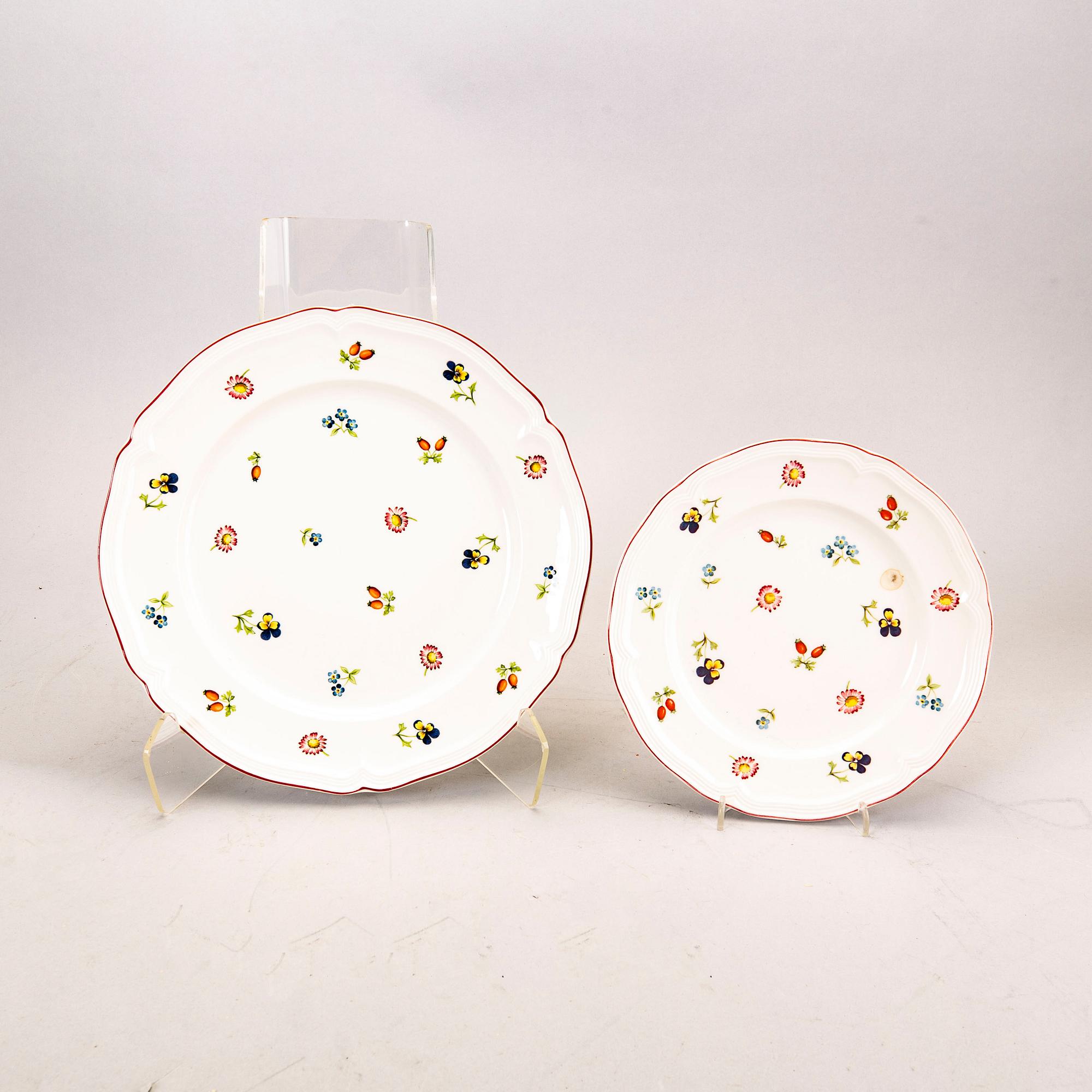 Servis 49 dlr "Petite Fleur", Villeroy & Bosch, 1900-talets slut, porslin.