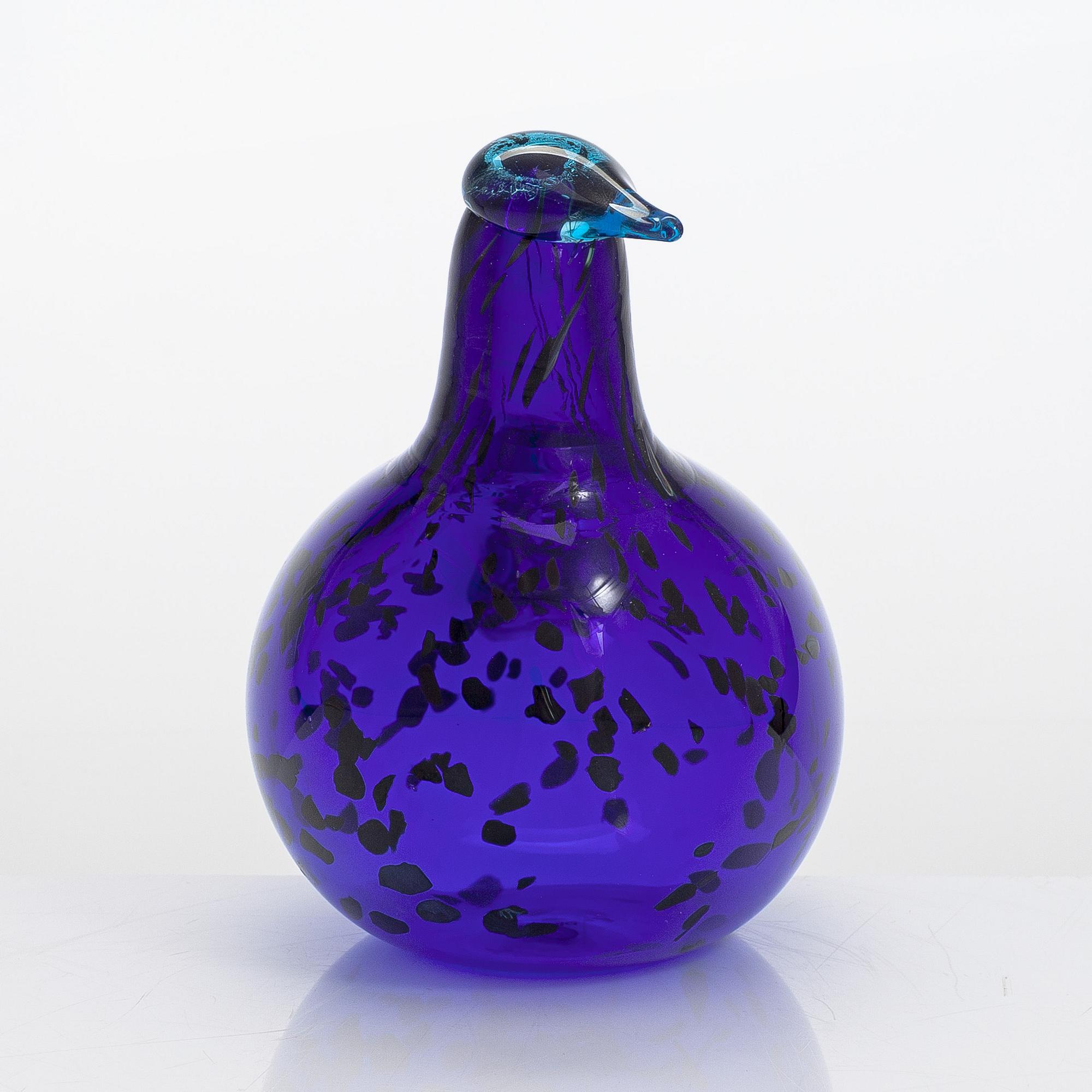 Oiva Toikka, glass bird, signed O. Toikka Iittala, Vantaa - Vanda. Year 2002.
