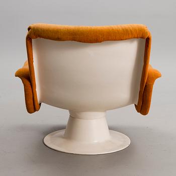 "Saturnus" lounge chair and ottoman by Yrjö Kukkapuro for Haimi 1960s/70s.