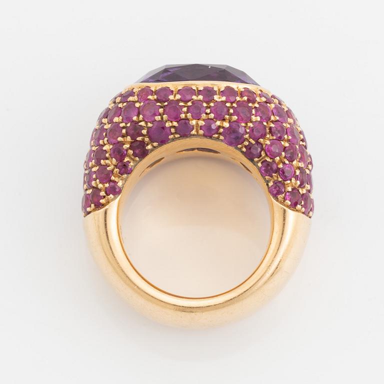 Amethyst and pink sapphire ring.