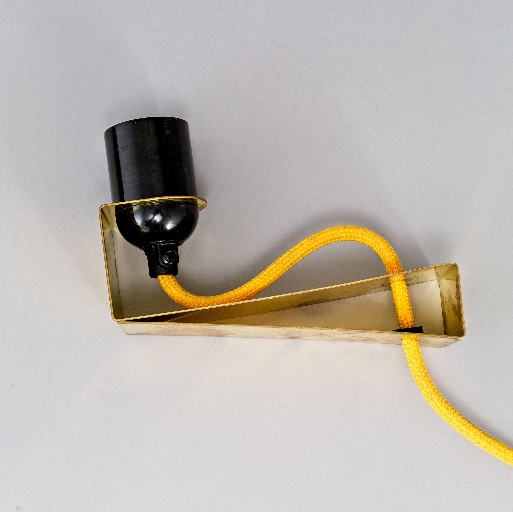 ANDREAS MARTIN-LÖF, a prototype of "Clamp Lamp , Studio Item No 01", by AML Studio 2009.