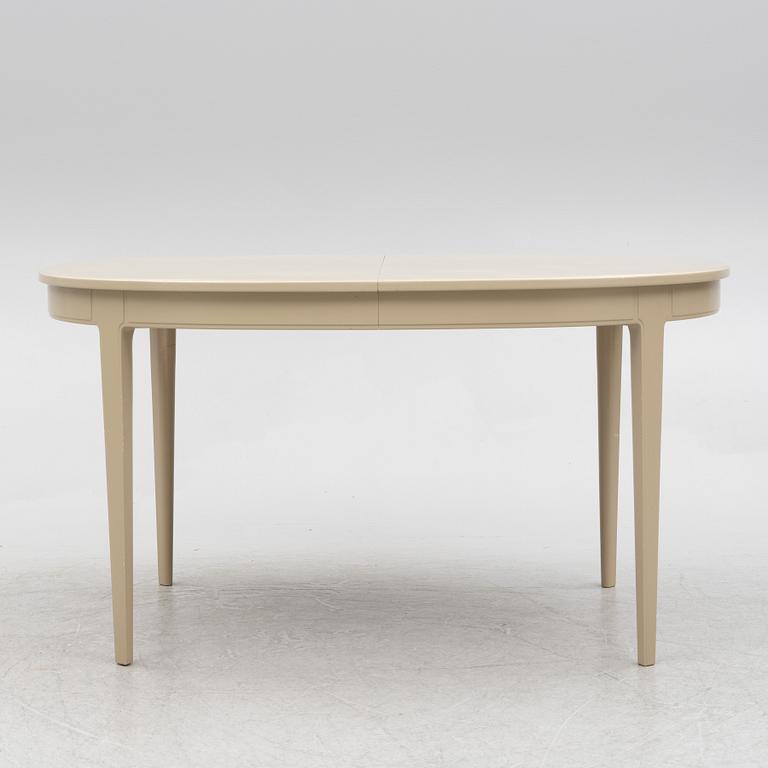 Carl Malmsten, a 'herrgården dining table, second part of the 20th century.