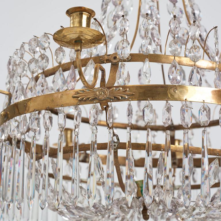 A late Gustavian nine-light chandelier, early 19th century.