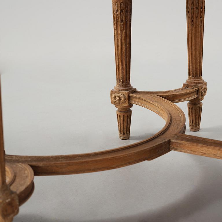 A Louis XVI free-standing table, 18th/19th century.