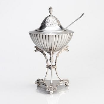 A Swedish silver Empire style sugarbowl, mark of GAB Stockholm, 1911.