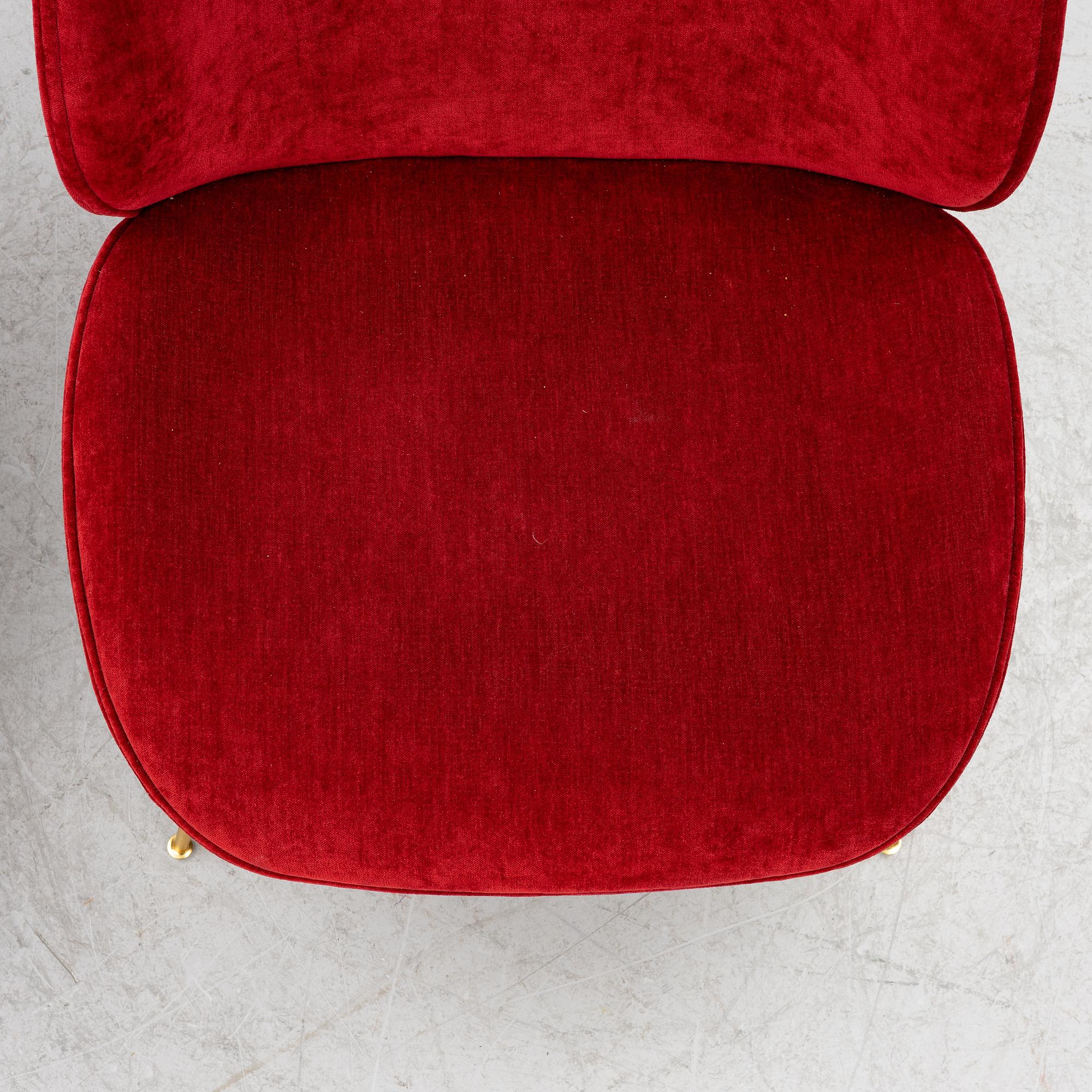 GamFratesi, stolar, ett par, "Beetle Lounge Chair", Gubi, Danmark.