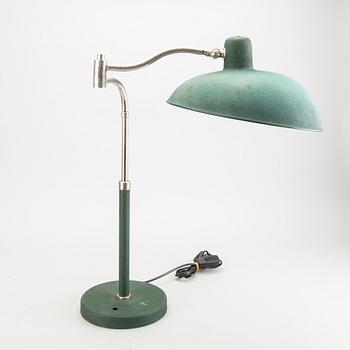 Skrivbordslampa, märkt Liberty. England, 1900-talets mitt.