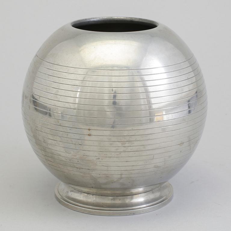 GAB, a Swedish Grace pewter vase from Stockholm, 1936.