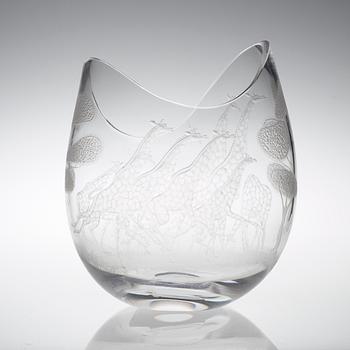 A Vicke Lindstrand glass bowl 'Safari', Kosta, 1960's-1970's.
