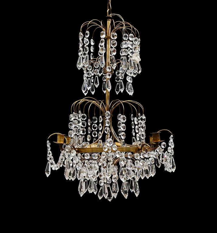 LJUSKRONA, gustaviansk stil, 1900-talets mitt. Höjd 62 cm.