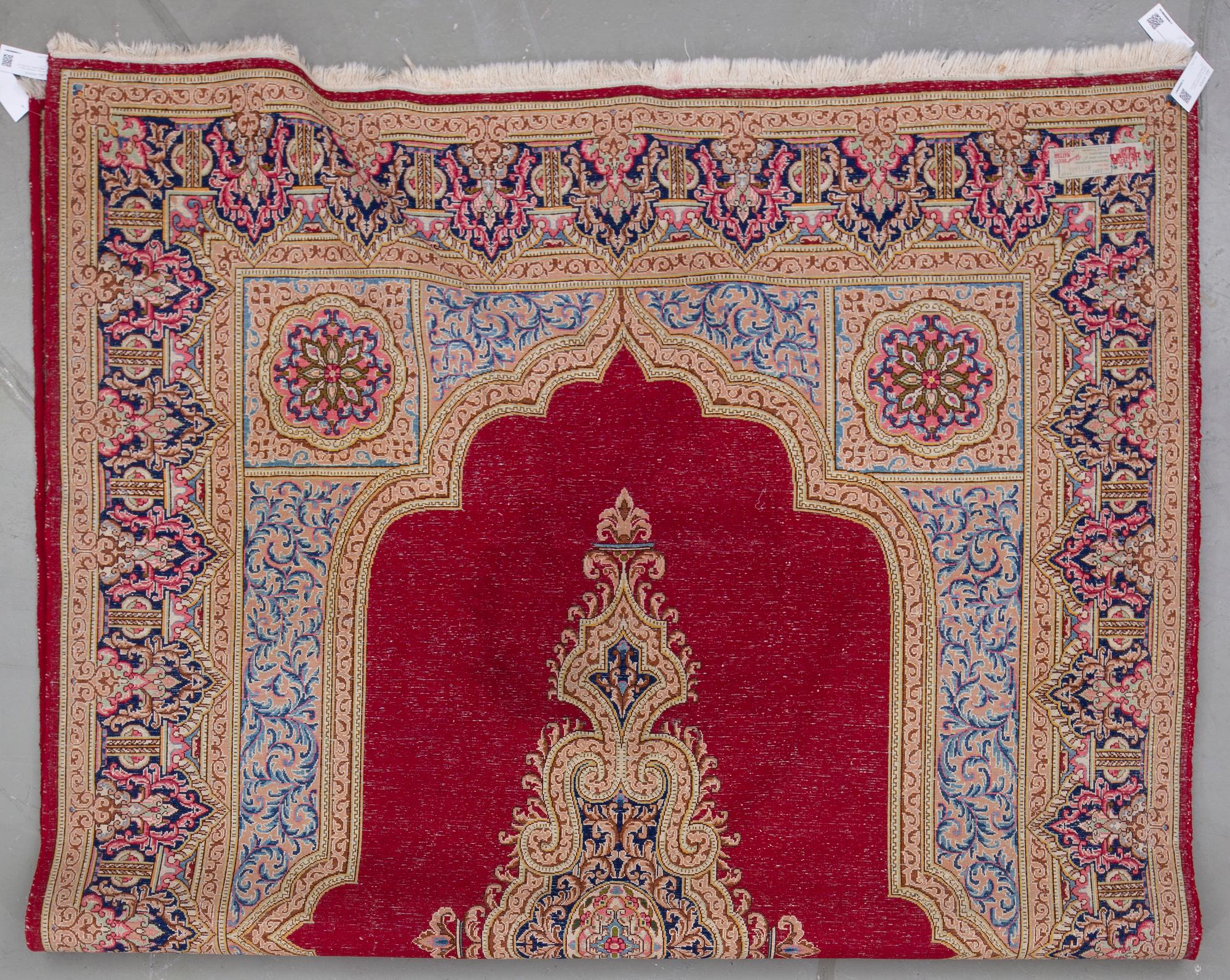 MATTA, Kirman, old/semiantik. Ca 308x201 cm.