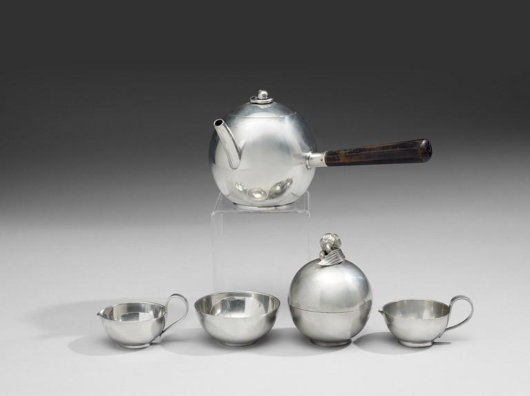 A Nils Fougstedt four pieces pewter coffee sevice, Firma Svenskt Tenn, Stockholm 1930.