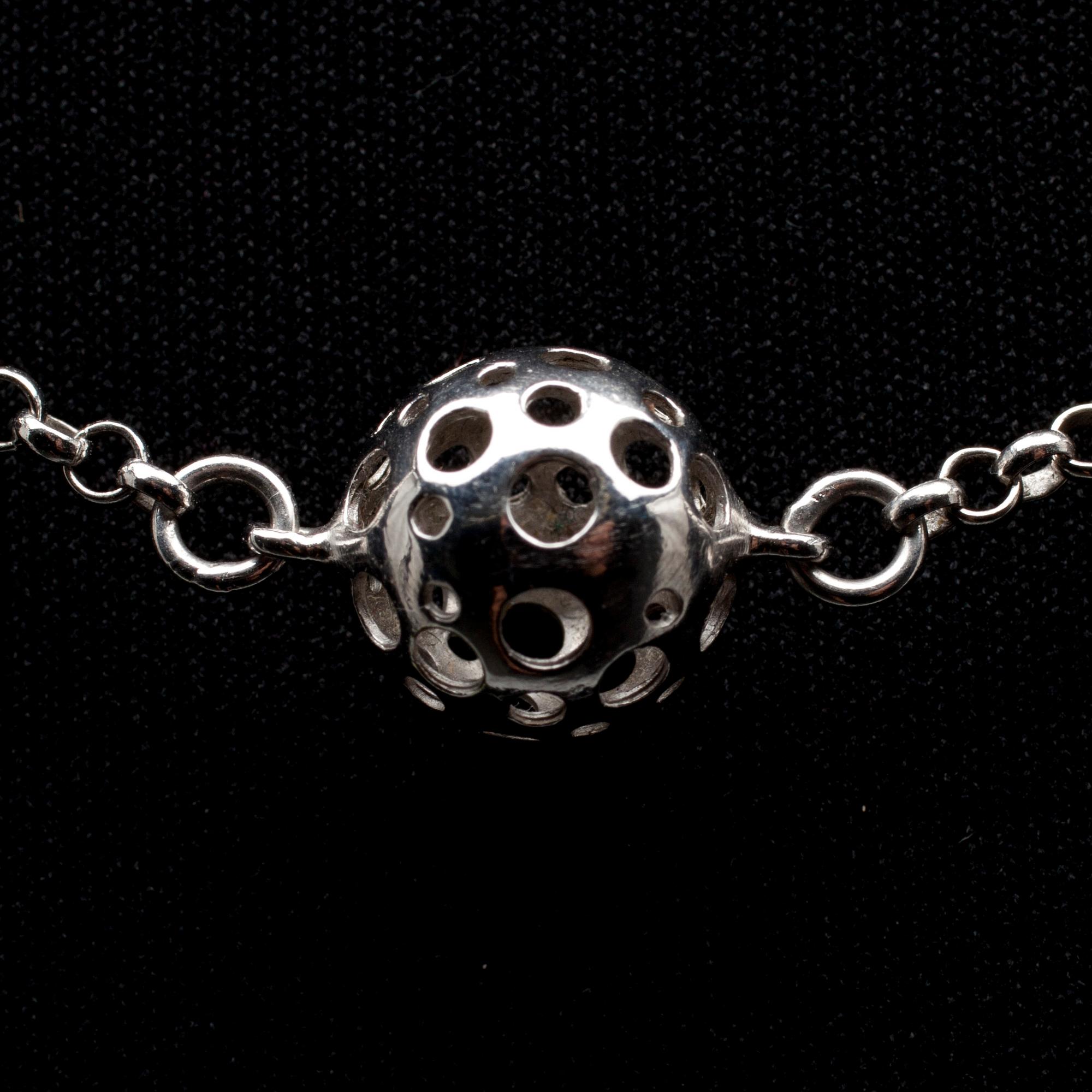 HALSBAND, sterling silver, design Liisa Vitali, Kultakeskus. Nytillverkning.