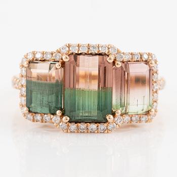 Ring with watermelon tourmaline and brilliant-cut diamonds.