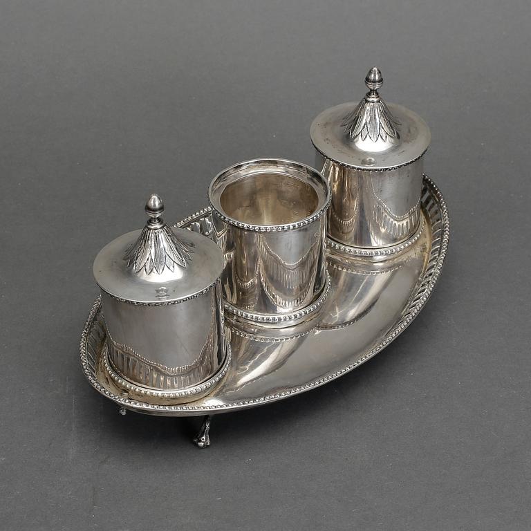 BLÄCKSTÄLL, empire, silver, stämplad Barcelona, 1800-talets första hälft, troligen 1820-30-tal. 339 gram.