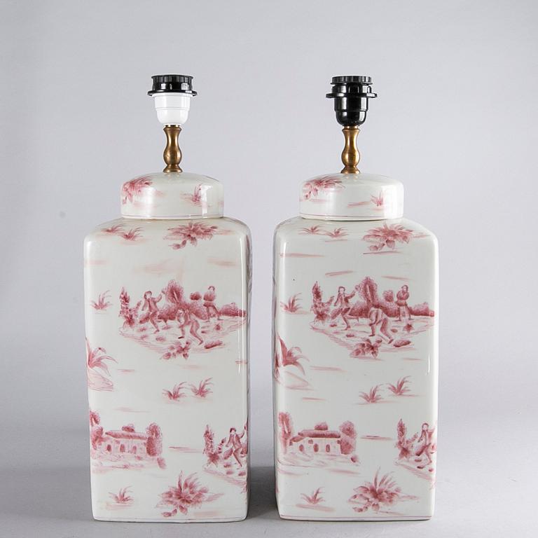 A PAIR OF TABLE LAMPS, G & C Denmark, porcelain, end of the 20th century.