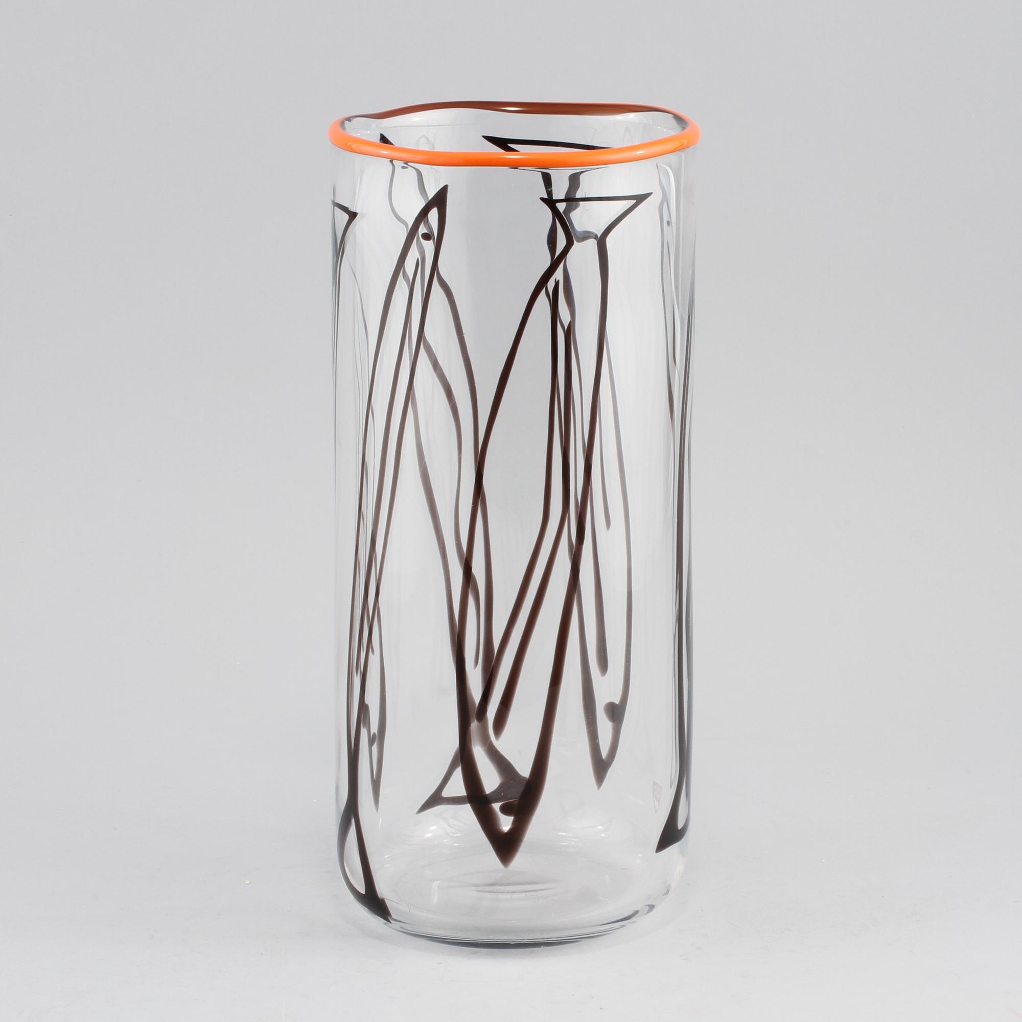 VAS, glas, Anne Nilsson, Orrefors, signerad, sent 1900-tal.