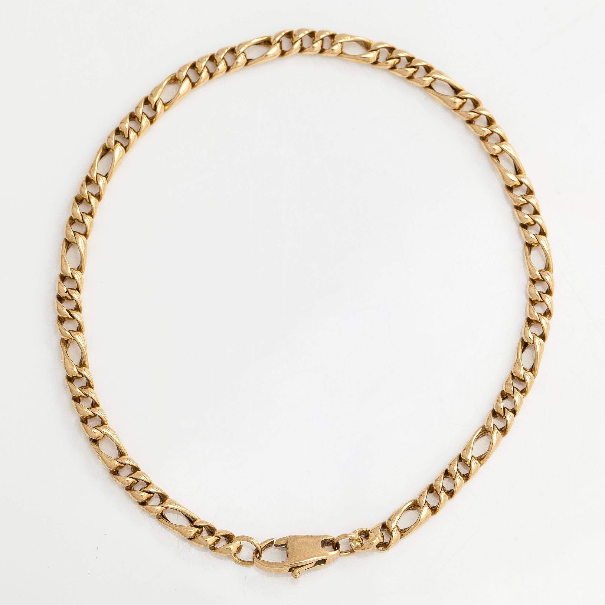 Cartier, an 18K gold vintage bracelet.