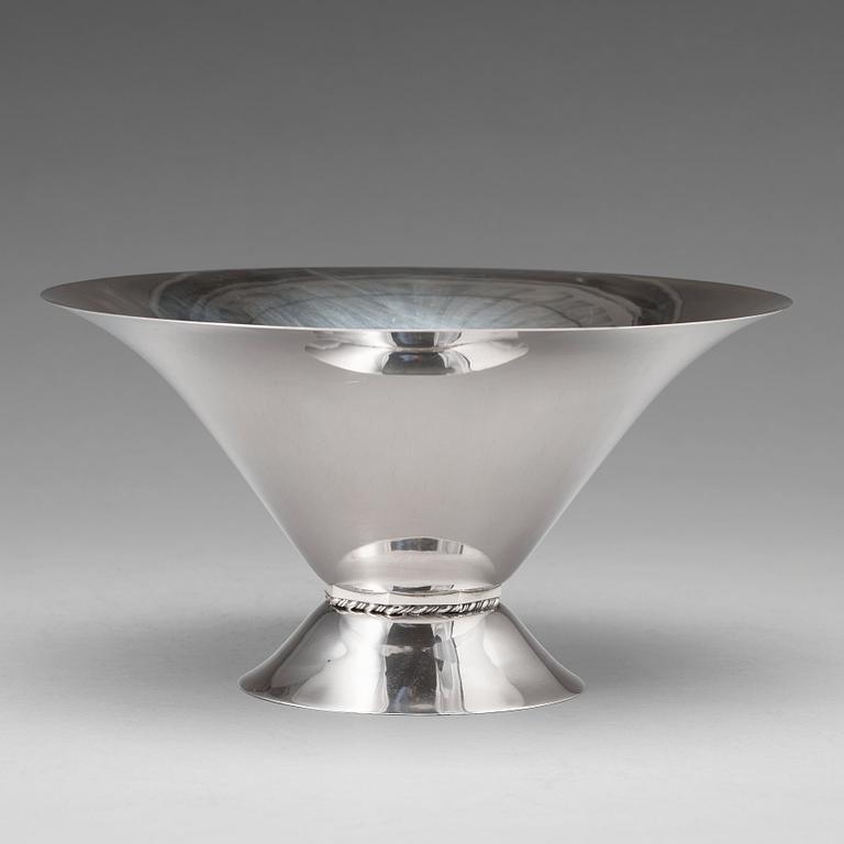 Wiwen Nilsson, a silver bowl, executed in Lund, Sweden, 1929.