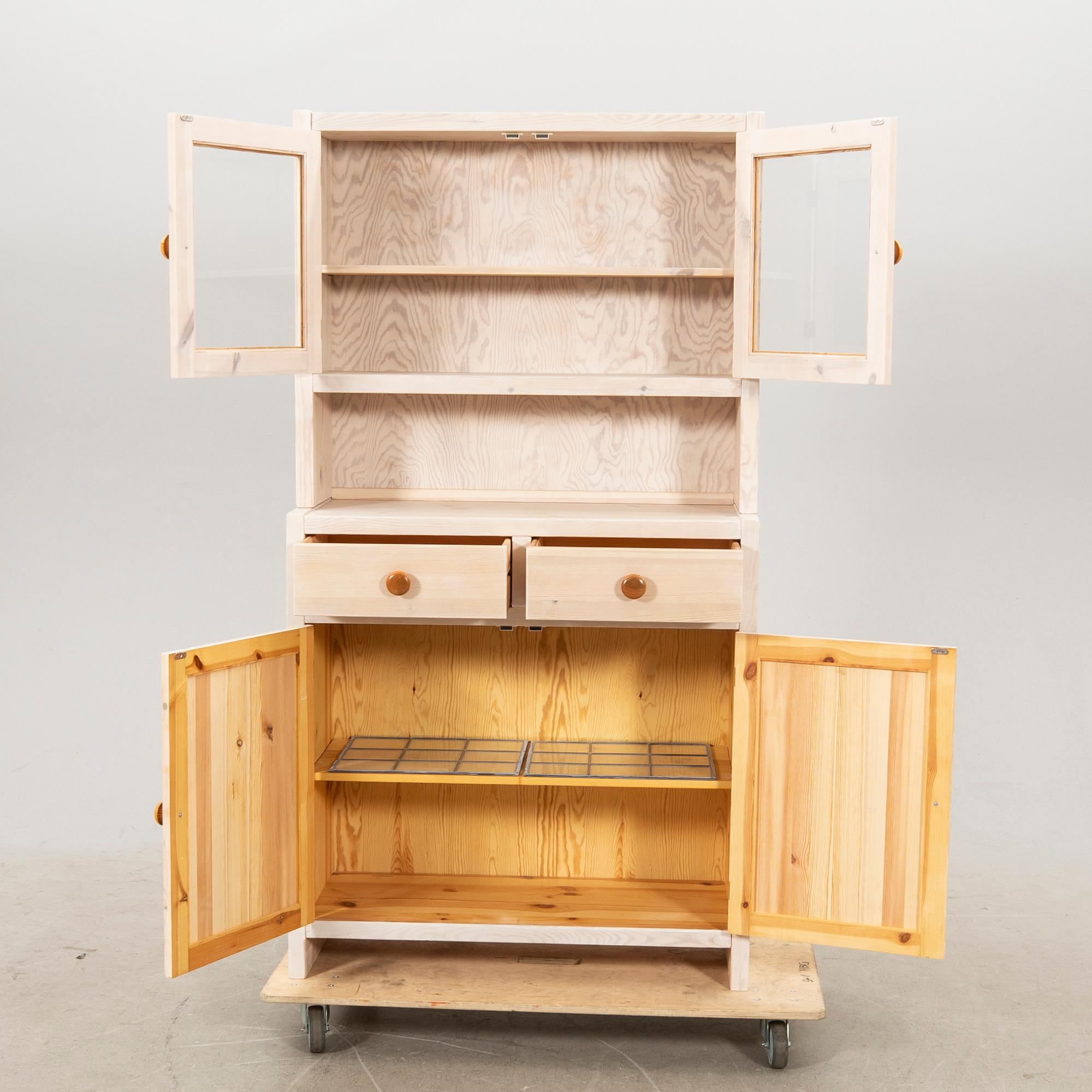 A cabinet from the second half of the 20th century.