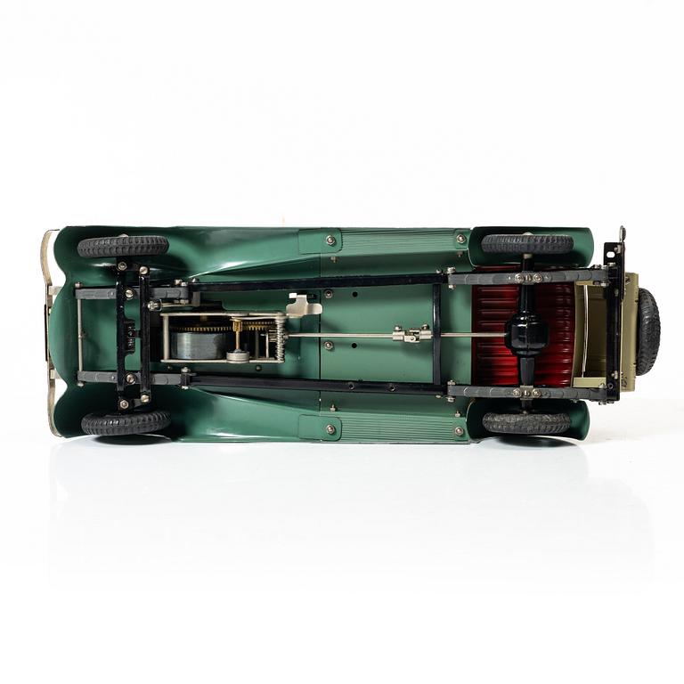 Märklin, Pullman limousine. Germany, 1930s.