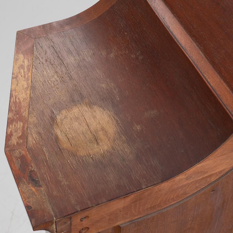Display cabinet, Holland, Louis XV style, circa 1900.