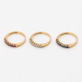 Three rings, 18K gold with sapphires, brilliant-cut diamonds and rubies.