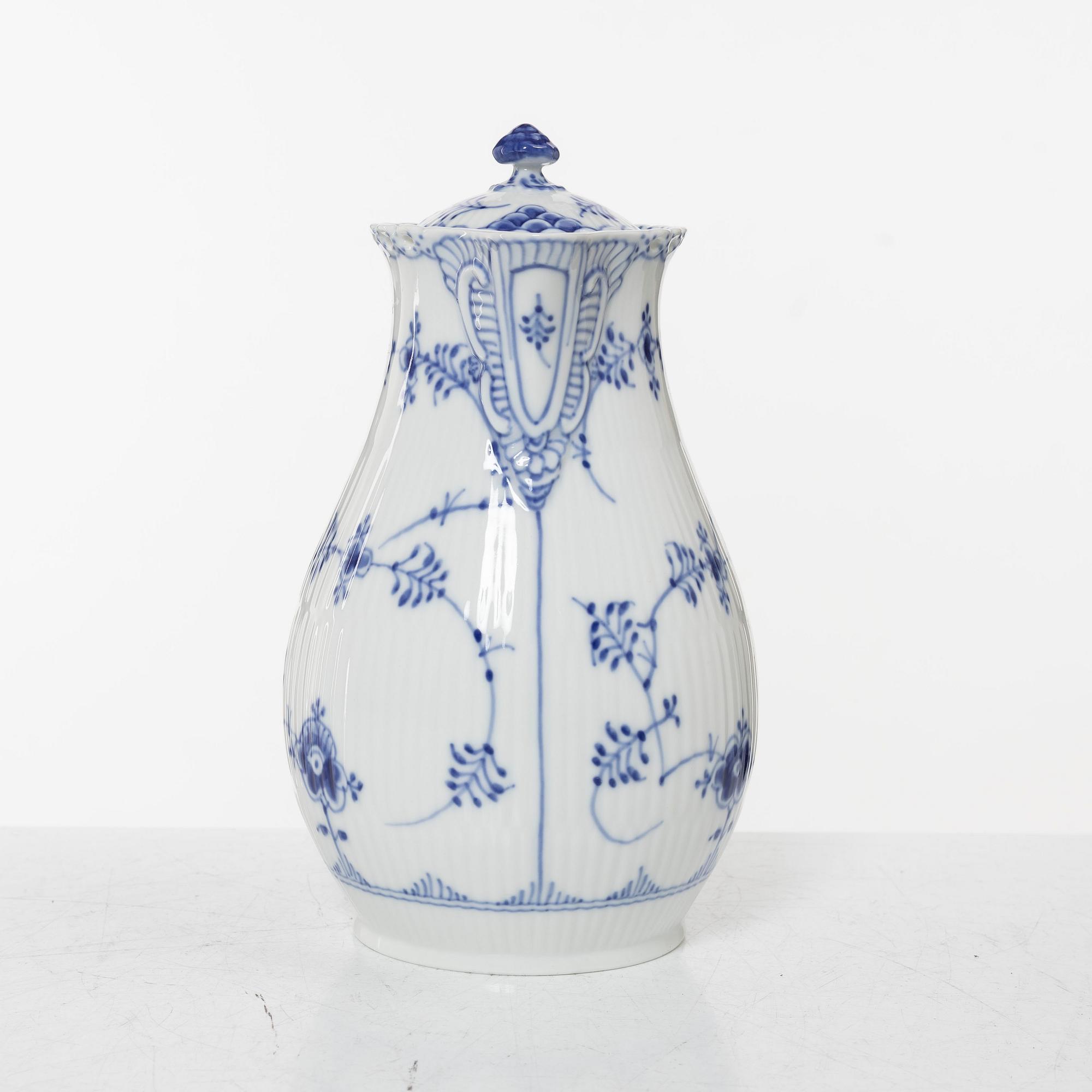 Royal Copenhagen, chocolate pot, porcelain, Blue Fluted, full lace, model 1025.
