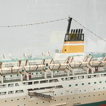 Model boat "MF Kambuna" 1984 Jos L Meyer.