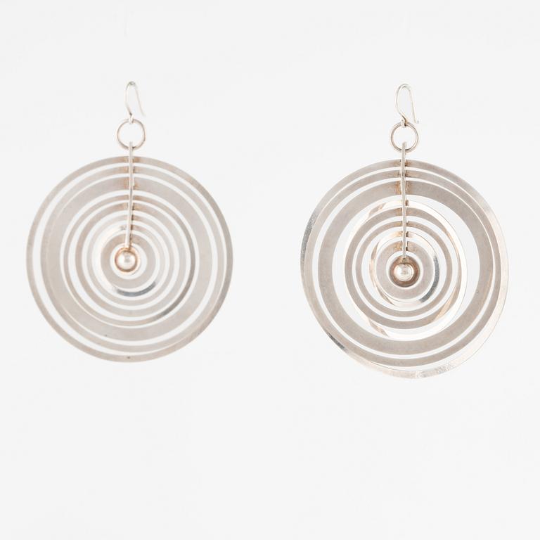 Tapio Wirkkala, a pair of earrings, "Moon", silver.