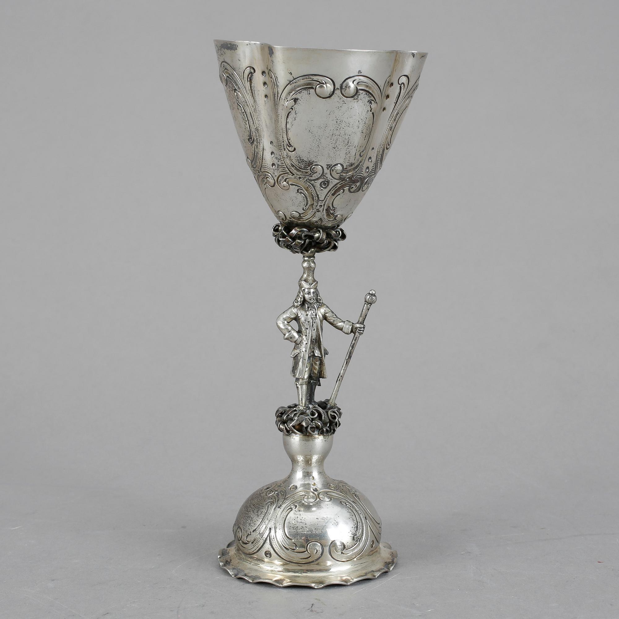 BRÖLLOPSBÄGARE, silver 800, omkring sekelskiftet 1900. Vikt ca 131 gram.