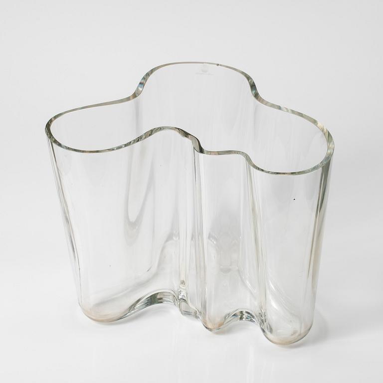 VAS, glas, "Savoy" signerad Alvar Aalto - 3030. 1970-80-tal.