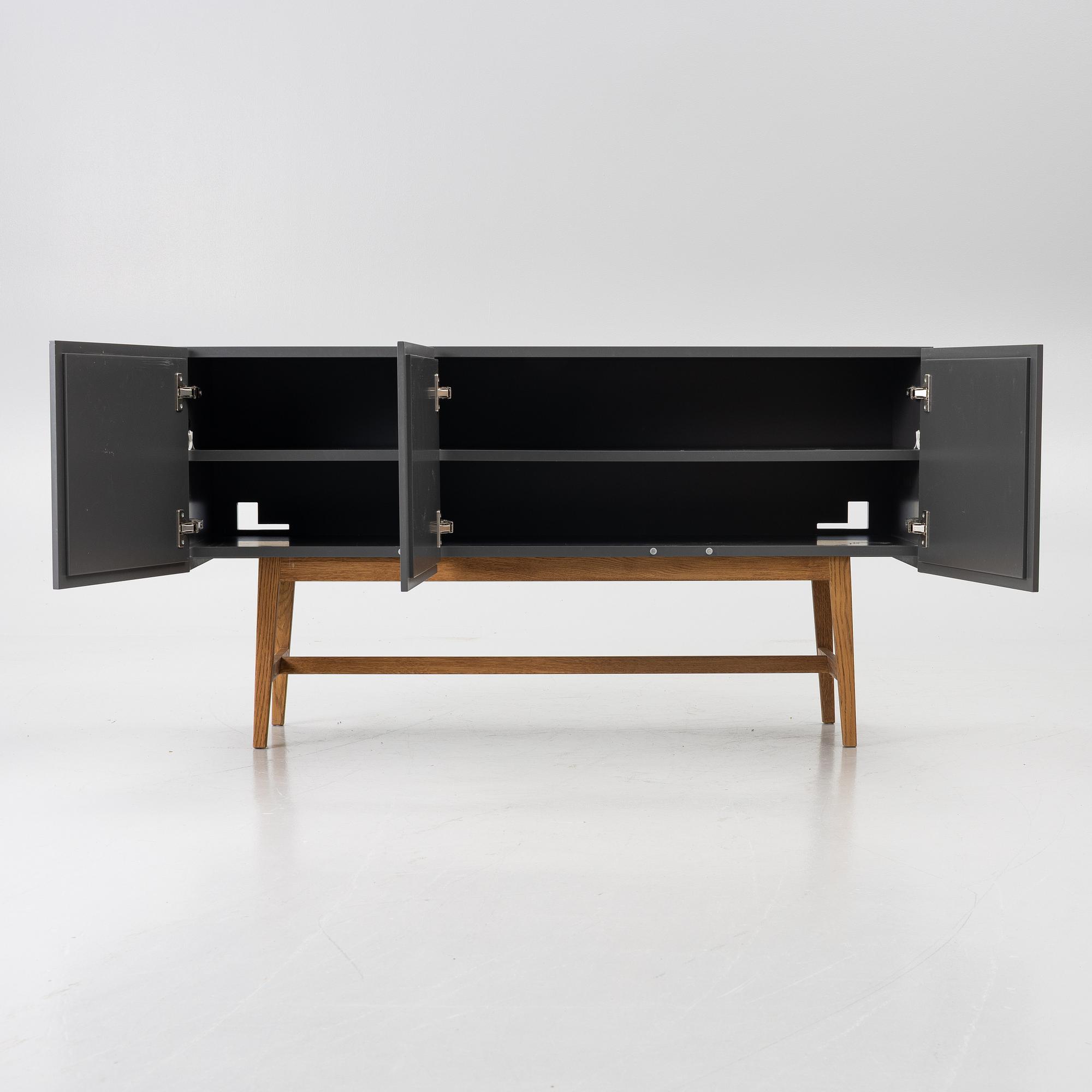 Claesson Koivisto Rune, Sideboard, “Vass”, Asplund.