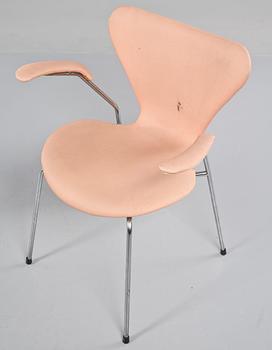 KARMSTOLAR, 3 st, "Sjuan", Arne Jacobsen, Fritz Hansen, 1967, 1969 respektive 1971.