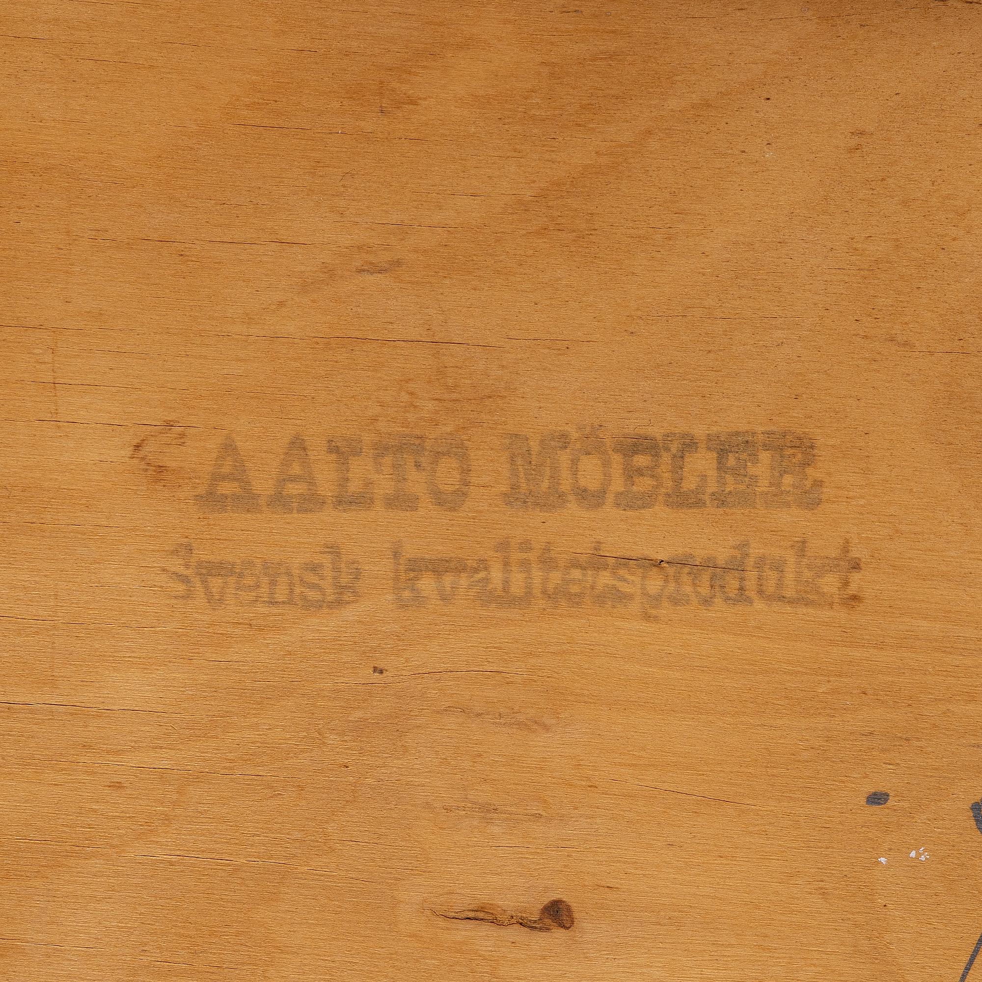 Alvar Aalto, Chairs, 7 pcs, model 62 for O.Y. Huonekalu- ja Rakennustyötehdas A.B. mid-20th century.