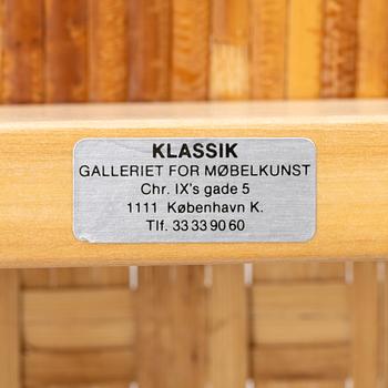 Alvar Aalto, fåtölj, modell 406, Artek, 1900-talets andra hälft.