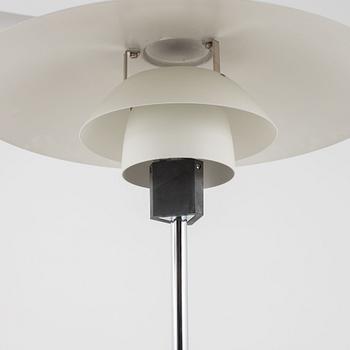 Poul Henningsen, bordslampa, "PH 4/3", Louis Poulsen, Danmark.