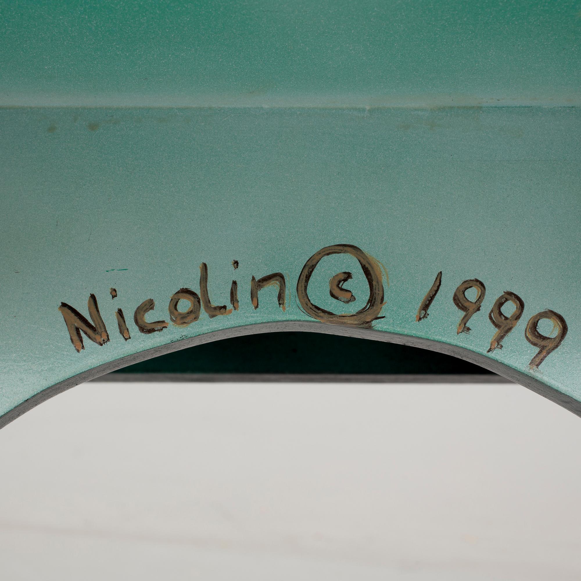 STOL, Charlotte Nicolin, signerad och daterad 1999.